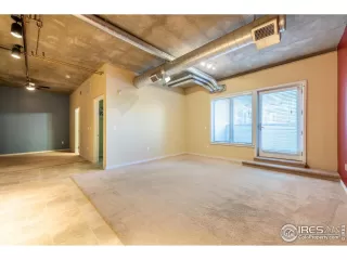 Photo #5: 978312 Listing