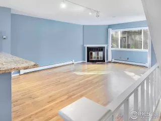 Photo #5: 978358 Listing 