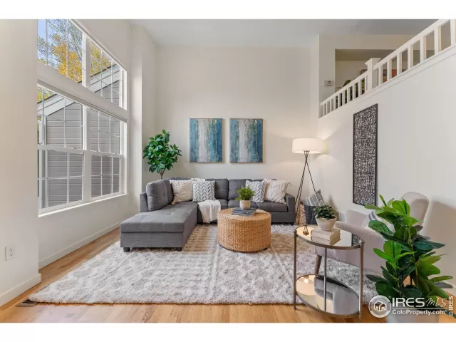 MLS: 978373 Condo For Sale