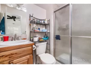 Photo #5: 978396 Listing 