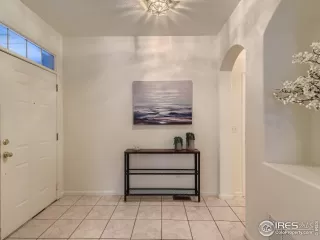 Photo #5: 978408 Listing 