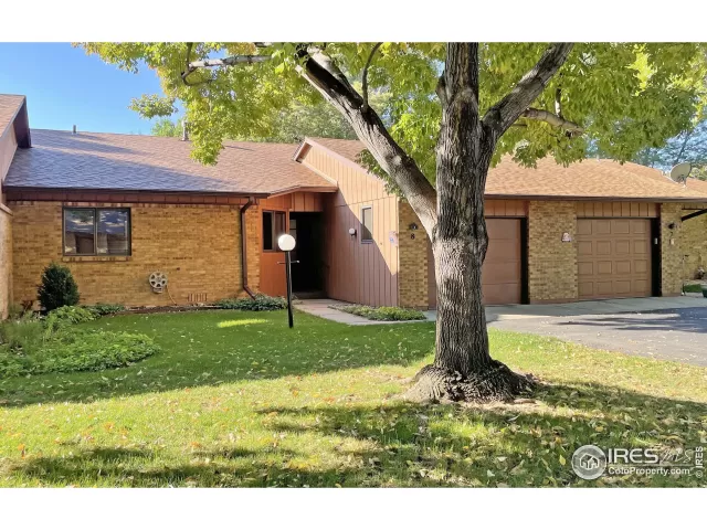 MLS: 978410 Condo For Sale