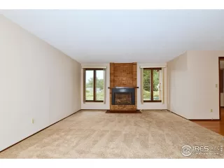 Photo #3: 978410 Listing