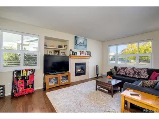 Photo #5: 9784327 Listing 