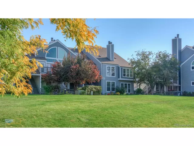 MLS: 9784522 Condo For Sale