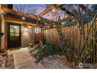 Photo #1: 978558 Listing