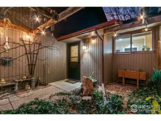 Photo #2: 978558 Listing