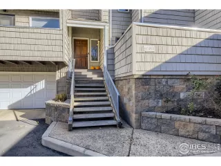 Photo #1: 978563 Listing