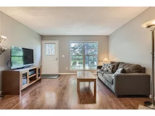 Photo #4: 9786441 Listing 