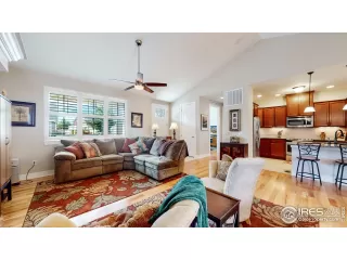 Photo #5: 978646 Listing