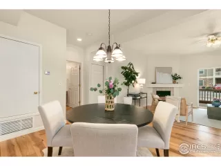 Photo #4: 978649 Listing