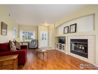 Photo #5: 978663 Listing