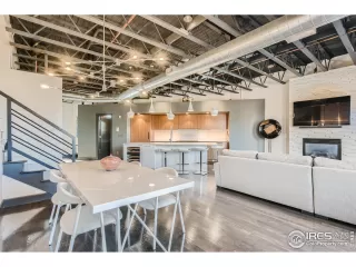 Photo #3: 978689 Listing 