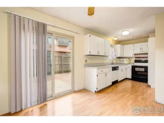 Photo #5: 978696 Listing