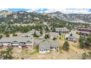 Photo #5: 978699 Listing 