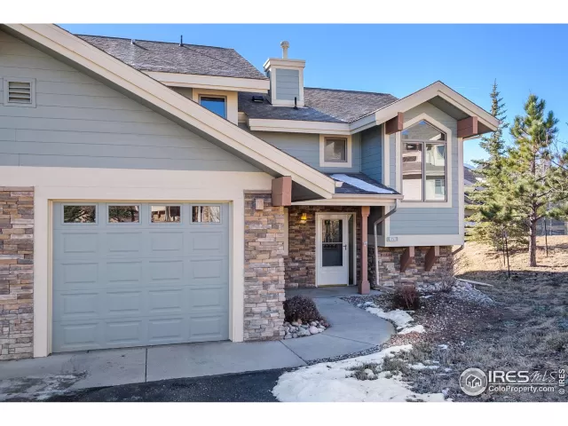 MLS: 978739 Condo For Sale