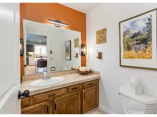 Photo #6: 978755 Listing