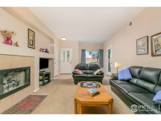 Photo #4: 978775 Listing 