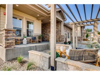 Photo #4: 978776 Listing