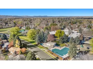 Photo #1: 978789 Listing