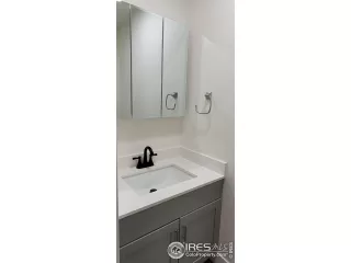 Photo #6: 978887 Listing