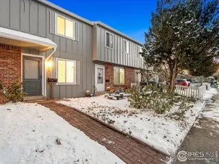 Photo #2: 978899 Listing 