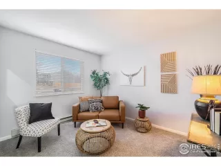 Photo #3: 978936 Listing 