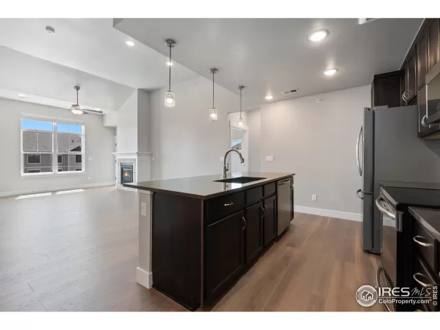 MLS: 978945 Condo For Sale