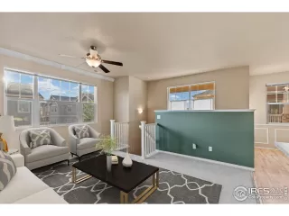 Photo #3: 978981 Listing