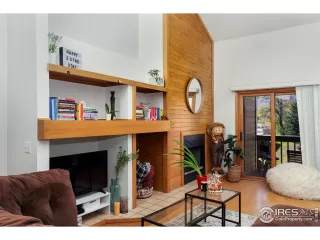 Photo #4: 979010 Listing