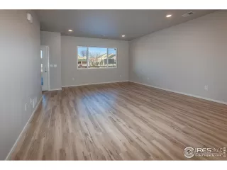 Photo #2: 979033 Listing 