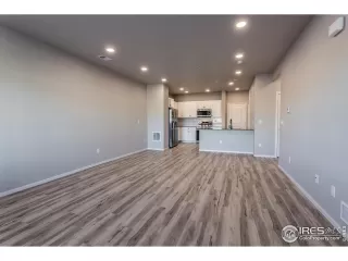 Photo #3: 979033 Listing 