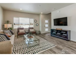 Photo #1: 979041 Listing