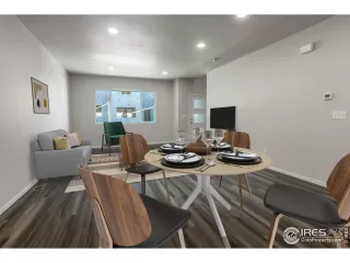Photo #3: 979046 Listing