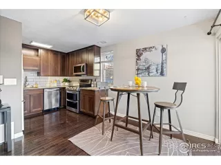 Photo #3: 979061 Listing 