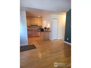 Photo #2: 979065 Listing 