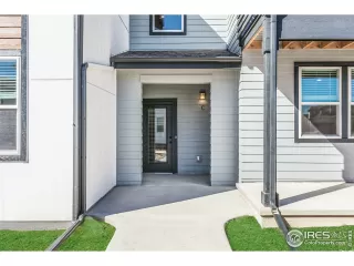 Photo #2: 979069 Listing