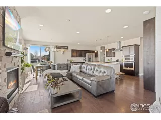 Photo #2: 979135 Listing 