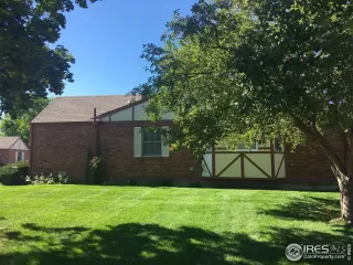 Photo #4: 979187 Listing