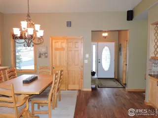 Photo #4: 979210 Listing