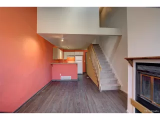 Photo #4: 9792572 Listing