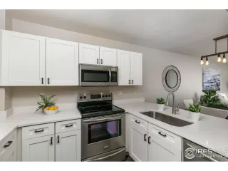 Photo #3: 979269 Listing 