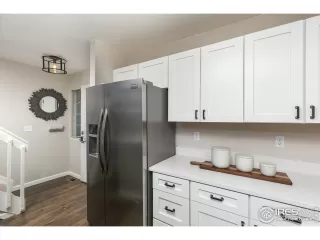 Photo #4: 979269 Listing 