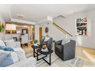 Photo #3: 979318 Listing 