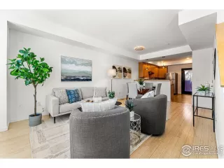 Photo #4: 979318 Listing 