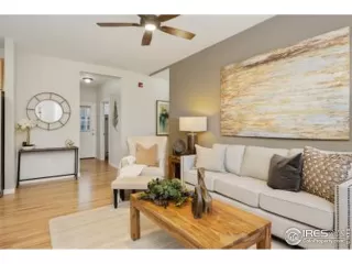 Photo #2: 979323 Listing 