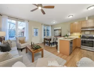 Photo #6: 979323 Listing 