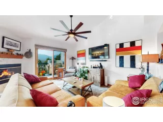 Photo #3: 979407 Listing