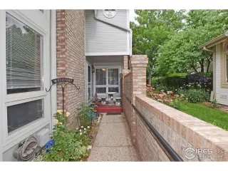 Photo #2: 979439 Listing