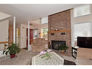 Photo #3: 979439 Listing